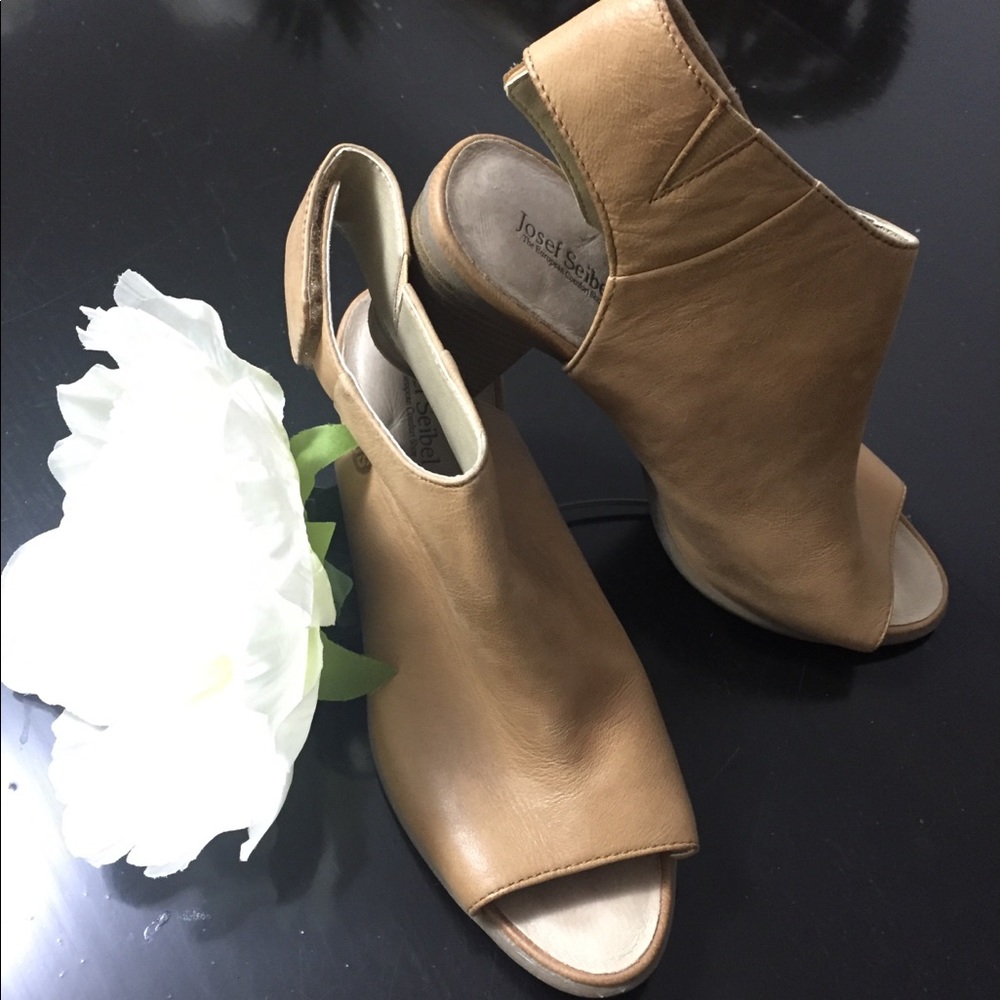 Josef Seibel heels
